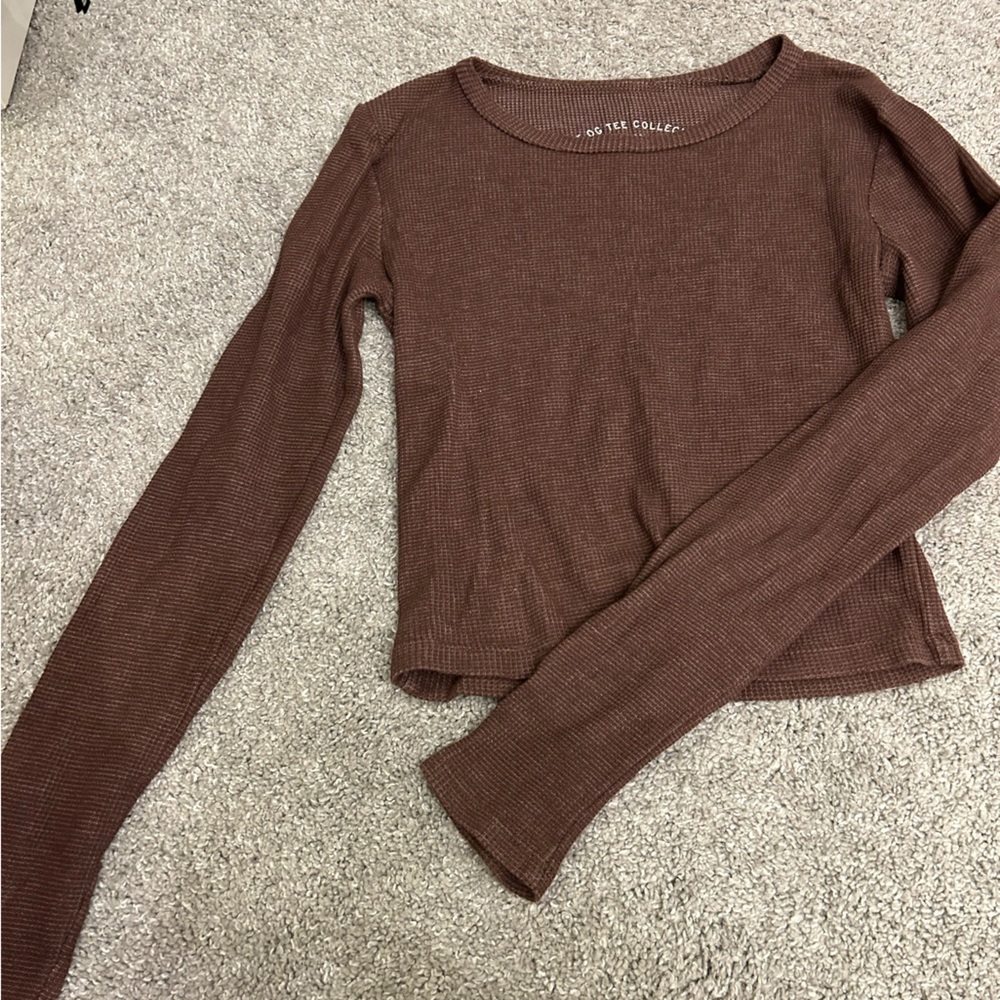 Brown/purple long sleeved cropped tee